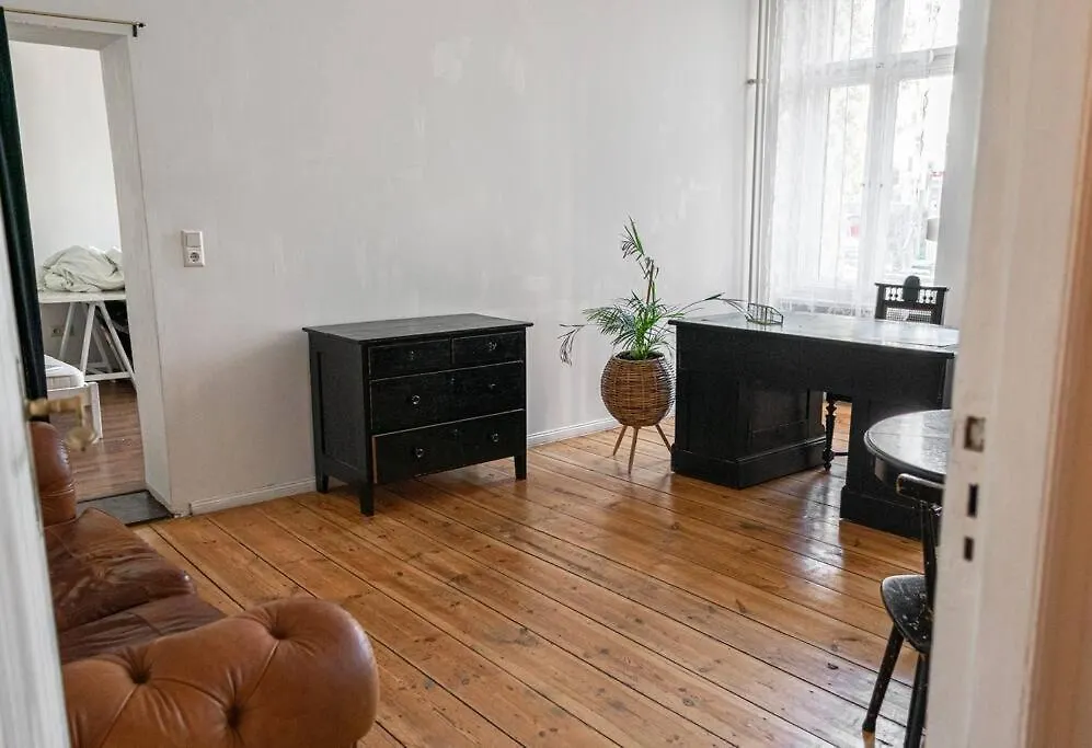 Artistic Altbau Apartment 베를린